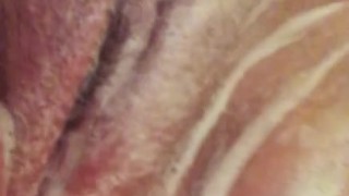 Foaming pussy bubbles