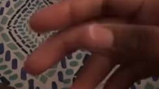 Wet pussy play 