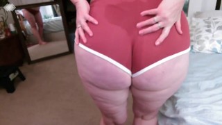 V 635 Sweaty ass crack after long walk