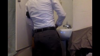 Dude in Wet Clothes Caught Jerking Off at Work