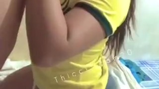 BIG ASS PINAY FEU STUDENT SUCKS HER CLASSMATES DICK