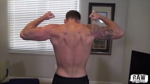 RAWFUCKBOYS - Bodybuilder Logan Carter jerks off his massive cock