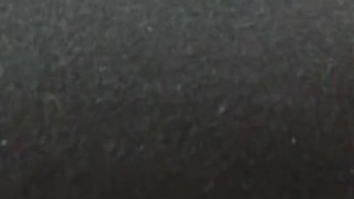 貧乳だからノーブラでも大丈夫？