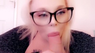 Watch me sensually tease my neighbor 😏