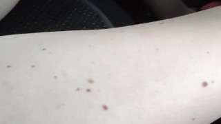 Sexy girl drives without panty-verified