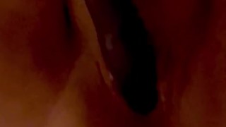 Bbw masturbates 