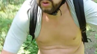Nackt biken, fast erwischt am Ende