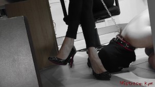 Femdom amateur - Flirting with Mistress Kym shoes