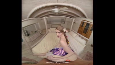 Teen Redhead Princess RAPUNZEL Craves For Big Cock VR Porn