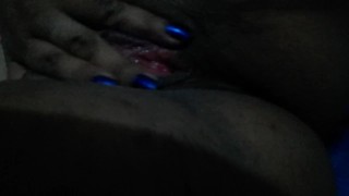 Tengo mi coño bien húmedo mi vagina esta humeda a chorros I hace my pussy so wet I want a big dick 