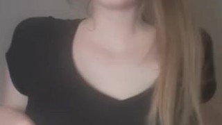 ahego face wihile playing with my boobs!