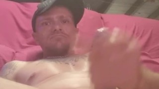 Wank till i cum!!