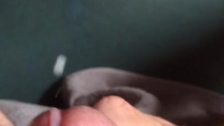 Huge cumshot after one week without sex (11 squirts of cum)