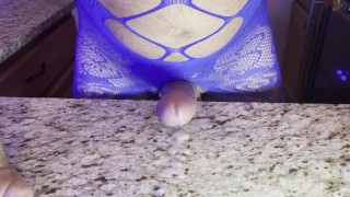 Fucking the Counter Huge Hands Free Cumshot