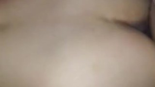 Latina en 4 de perrito amateur doggystyle 