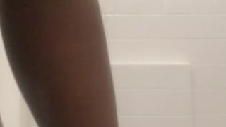 Please cum and rinse this booty and body. 