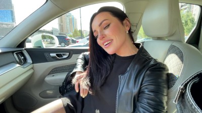 Blowjob In A Car - Passers-by do not allow a normal blowjob in the car Porn Videos - Tube8