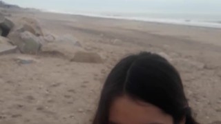 Blowjob on the beach - ¡¿They caught us ?!