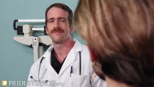 FamilyCreep - Hot Jock Blows His Doctor Step Uncle