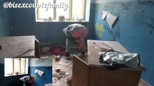 Stranger in an abandoned building by the road fucked with a big dildo to double squirt
