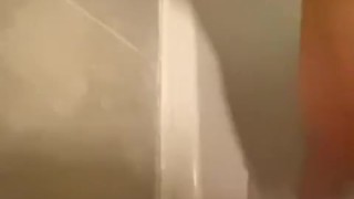 First time try deep throat in bath!Footjob and Fantastic blowjob, amateur homemade