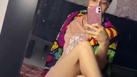 beautiful horny arab playing with her vagina and exploring it (remember that next october my only fa