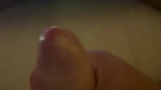 Une petite branlette en pensant à ma copine 