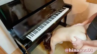 【個人撮影】生々しいカップルの立ちバックセックス