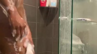 Shower 🚿 Tease