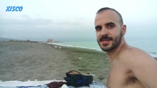 Xisco se hace paja en la playa