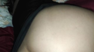 Follando a mi vecina gritona después de fiesta (parte 1)