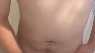 Sexy shower rub
