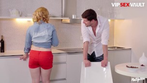 PINUPSEX - Classy Housewife Bibi Fox Rides Her Lover Hard In The Morning - VIPSEXVAULT