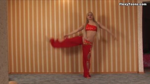 Incredible flexible Russian teen Irina Pisulkina