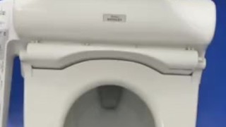 学校のトイレでオナニー