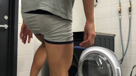 I wanna cum so badly / jerking off in the laundry room