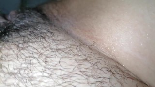 Mainit init ang kanyang kepyas..sarap sa titi.