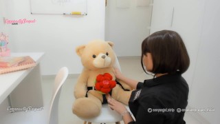 SAM samsung virtual cosplay assistant big ass girl in tight jeans pants fucking with her teddy bear