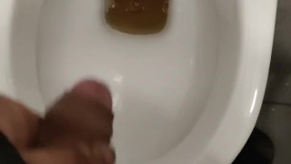 me pissing saturated piss