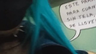 Exhibicionista en el subte linea B (Buenos Aires) xD