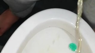 It's a waste of golden néctar, Do you want a little?