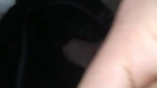 man MASTURBATING in the BATHROOM/MASTURBANDOSE