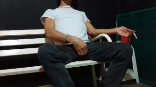 Pese al malestar se manipula hasta terminar Por Rabaerre Artista