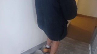 дрочка в куртке