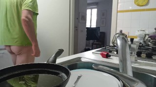 pee in the kitchen on my dishes