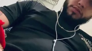 AMARI PLAYS WITH HIS PRETTY COCK