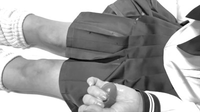 ぶっかけ】制服手コキでどぴゅどぴゅ【無修正】手コキ 不倫 浮気 人妻 ...