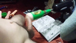 Solo male fucks pussy machine