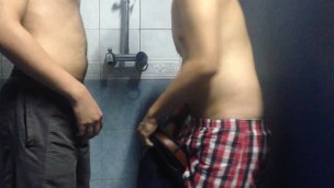 Pinoy Fun - My public shower escapade with my hot brother-in-law