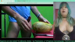 Reacciono a SE FOLLA UNA PAPAYA!! Omg xD 